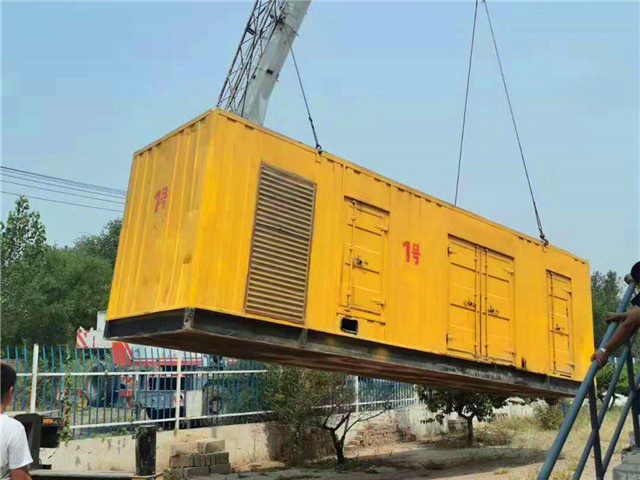 辰溪300KW柴油发电机组油耗是多少？