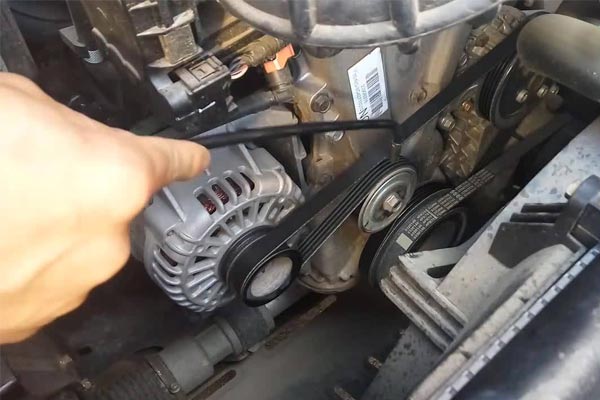 辰溪转速传感器的工作原理是什么？